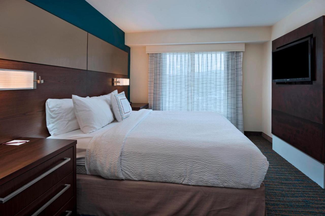 By Marriott West Omaha